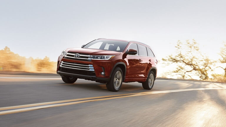 2018 Toyota-Highlander 02