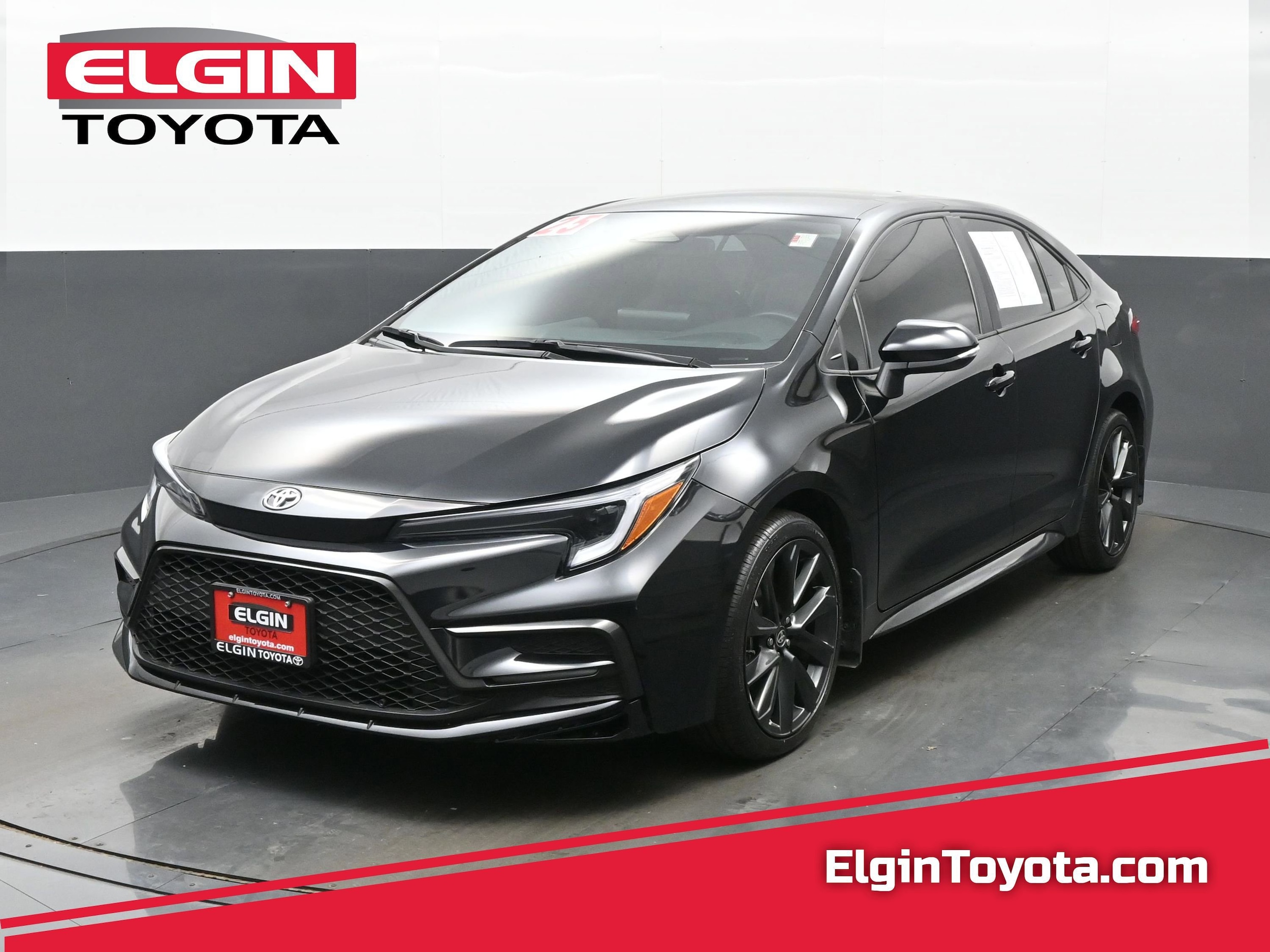 2025 Toyota Corolla SE Sedan