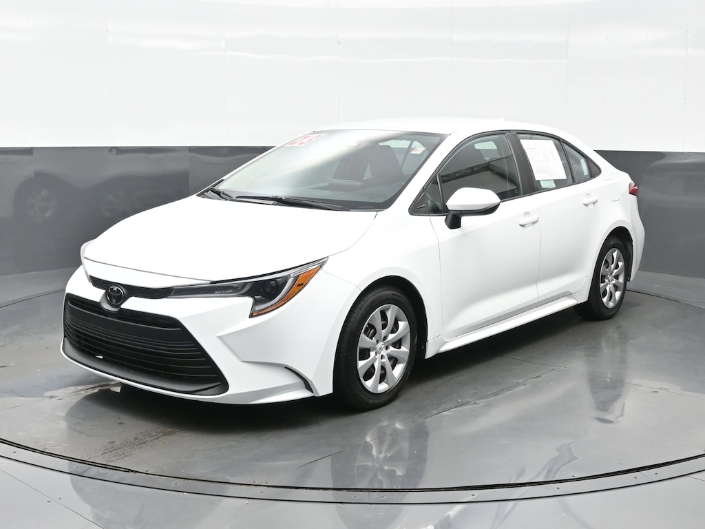 Used 2023 Toyota Corolla LE Sedan
