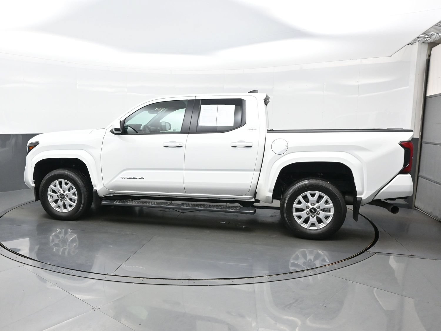 Used 2025 Toyota Tacoma SR5 Truck Double Cab