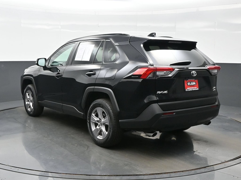 Used 2025 Toyota RAV4 XLE SUV