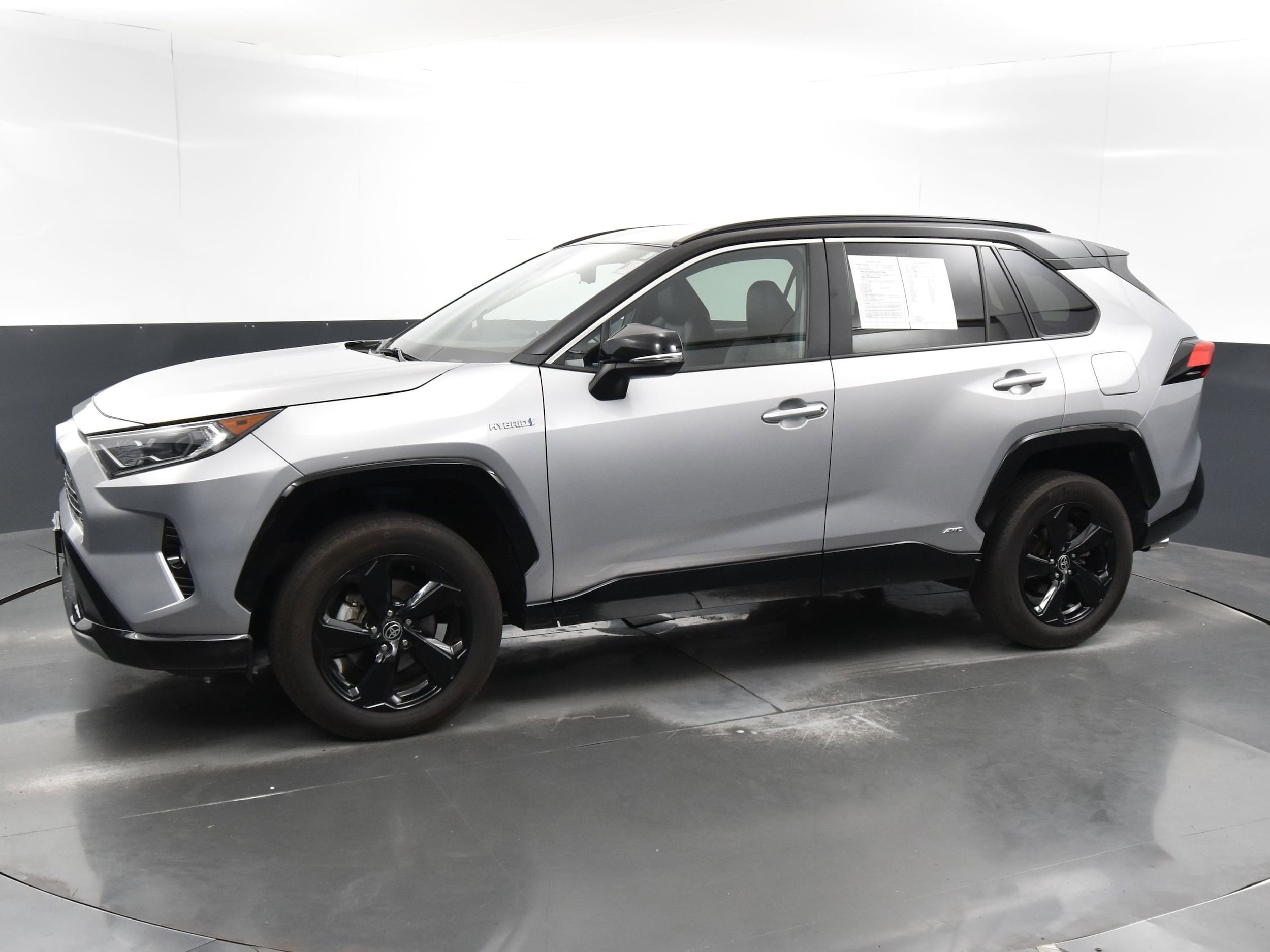 Used 2021 Toyota RAV4 XSE with VIN 4T3E6RFV3MU050534 for sale in Streamwood, IL