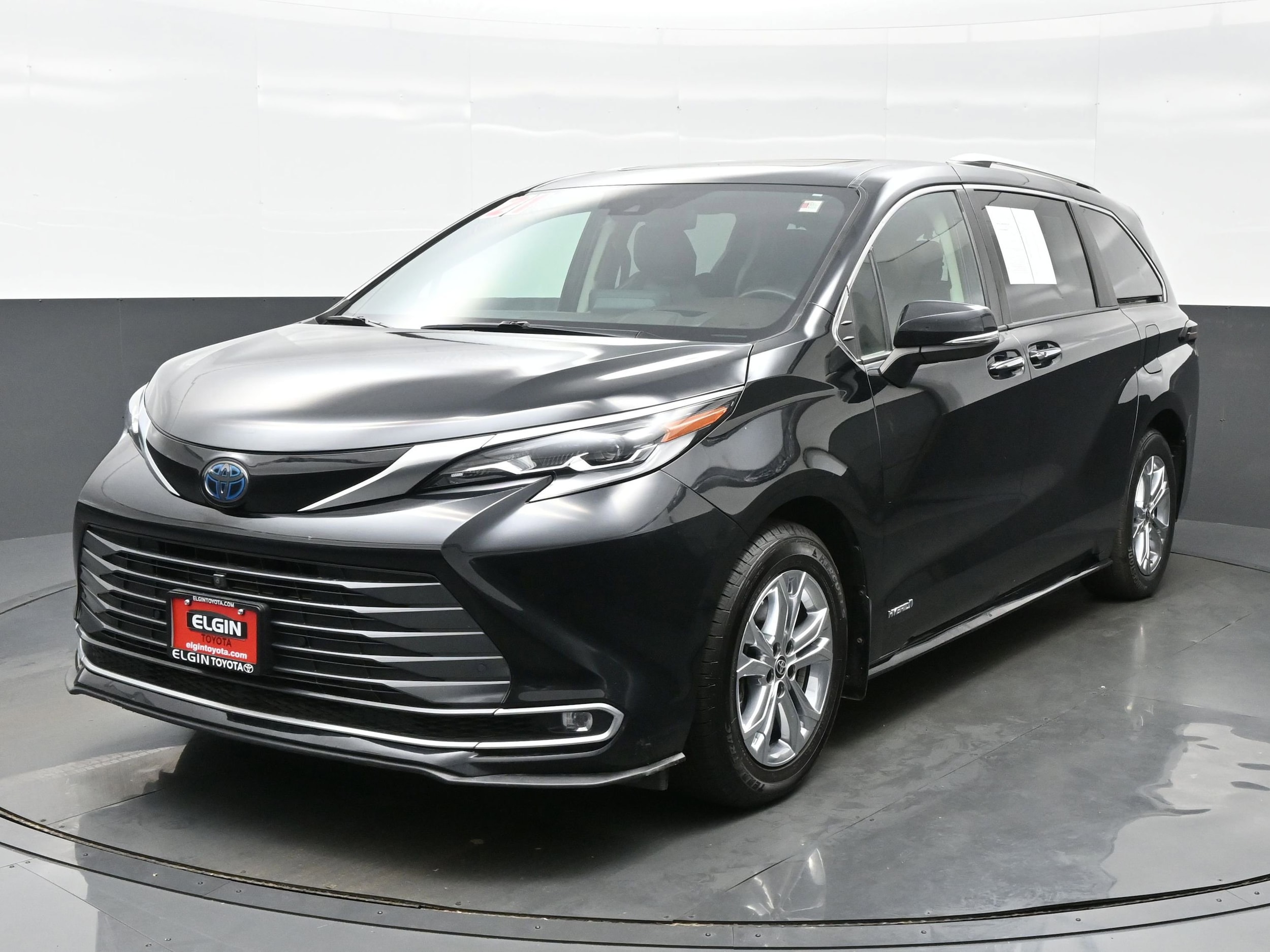 Used 2021 Toyota Sienna Platinum with VIN 5TDESKFC9MS007190 for sale in Streamwood, IL
