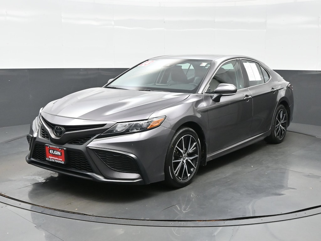 Used 2023 Toyota Camry SE Sedan