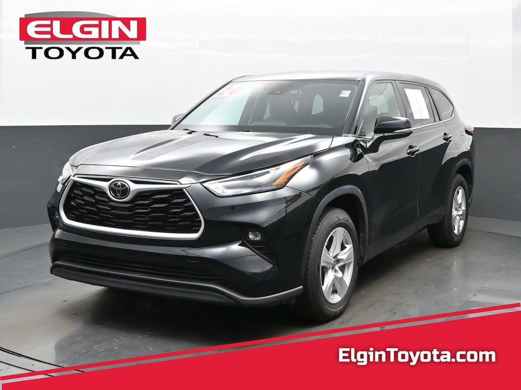 Used 2024 Toyota Highlander LE SUV
