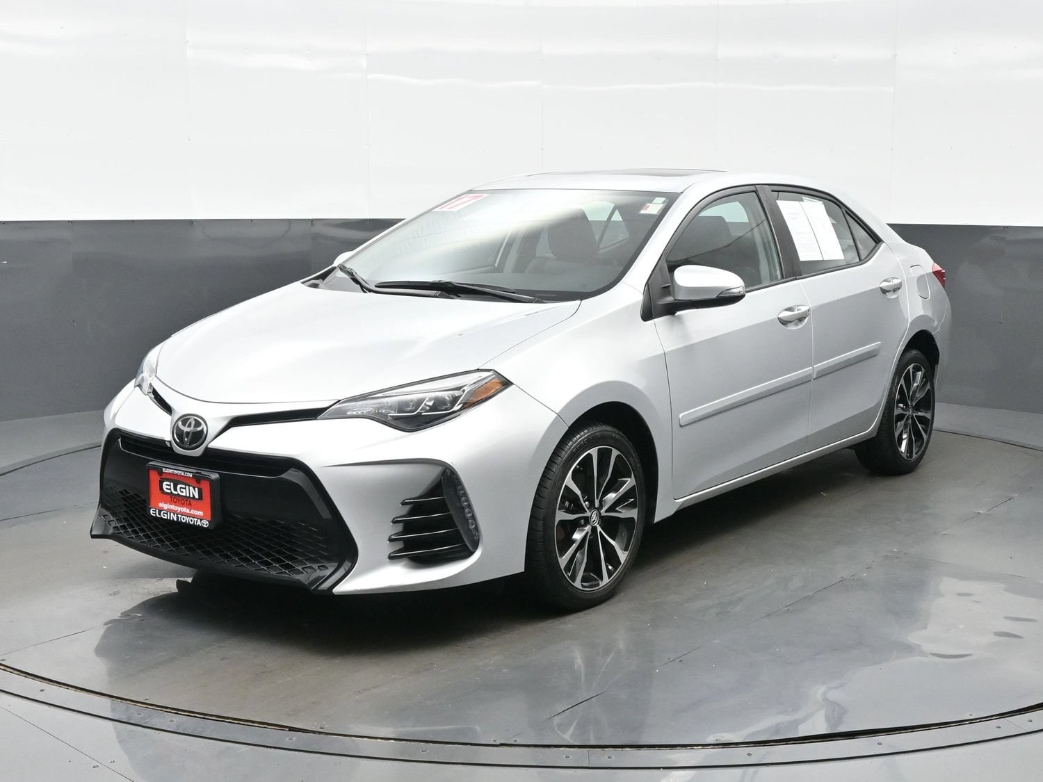 Used 2017 Toyota Corolla SE with VIN 2T1BURHE9HC861759 for sale in Streamwood, IL