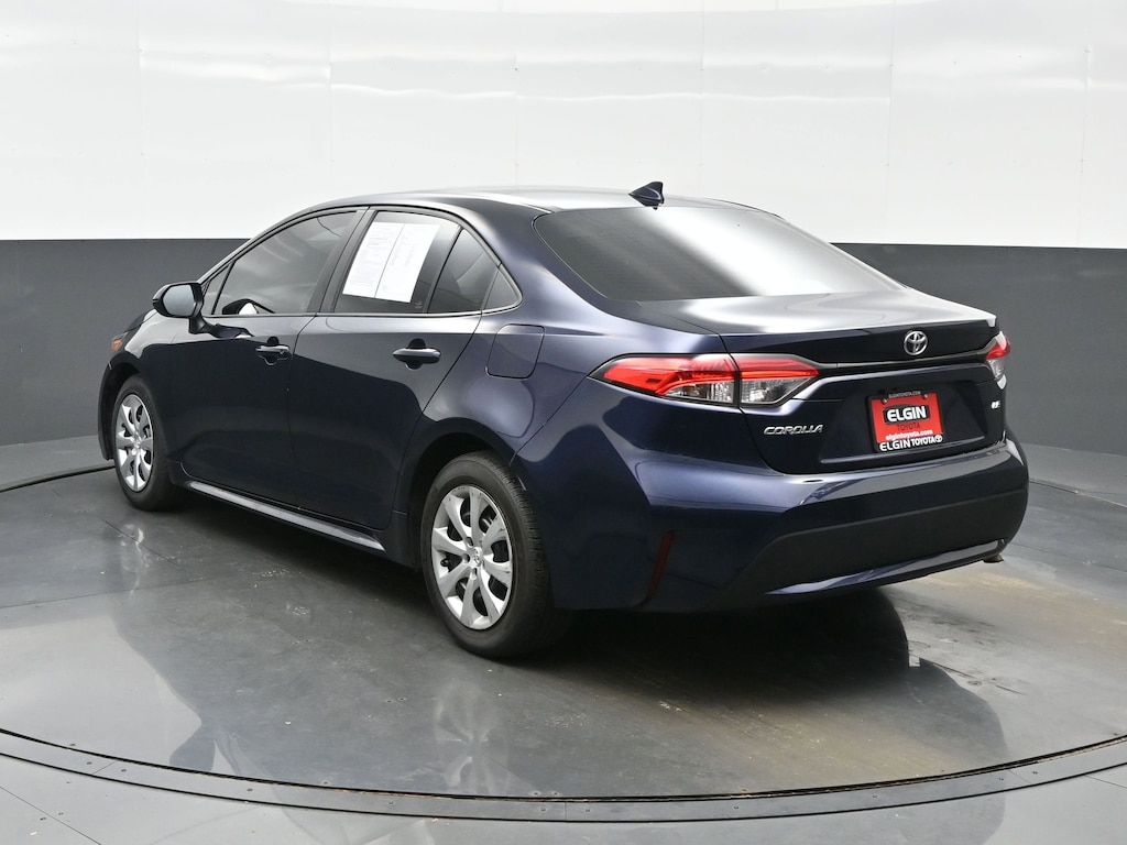 Used 2022 Toyota Corolla LE Sedan