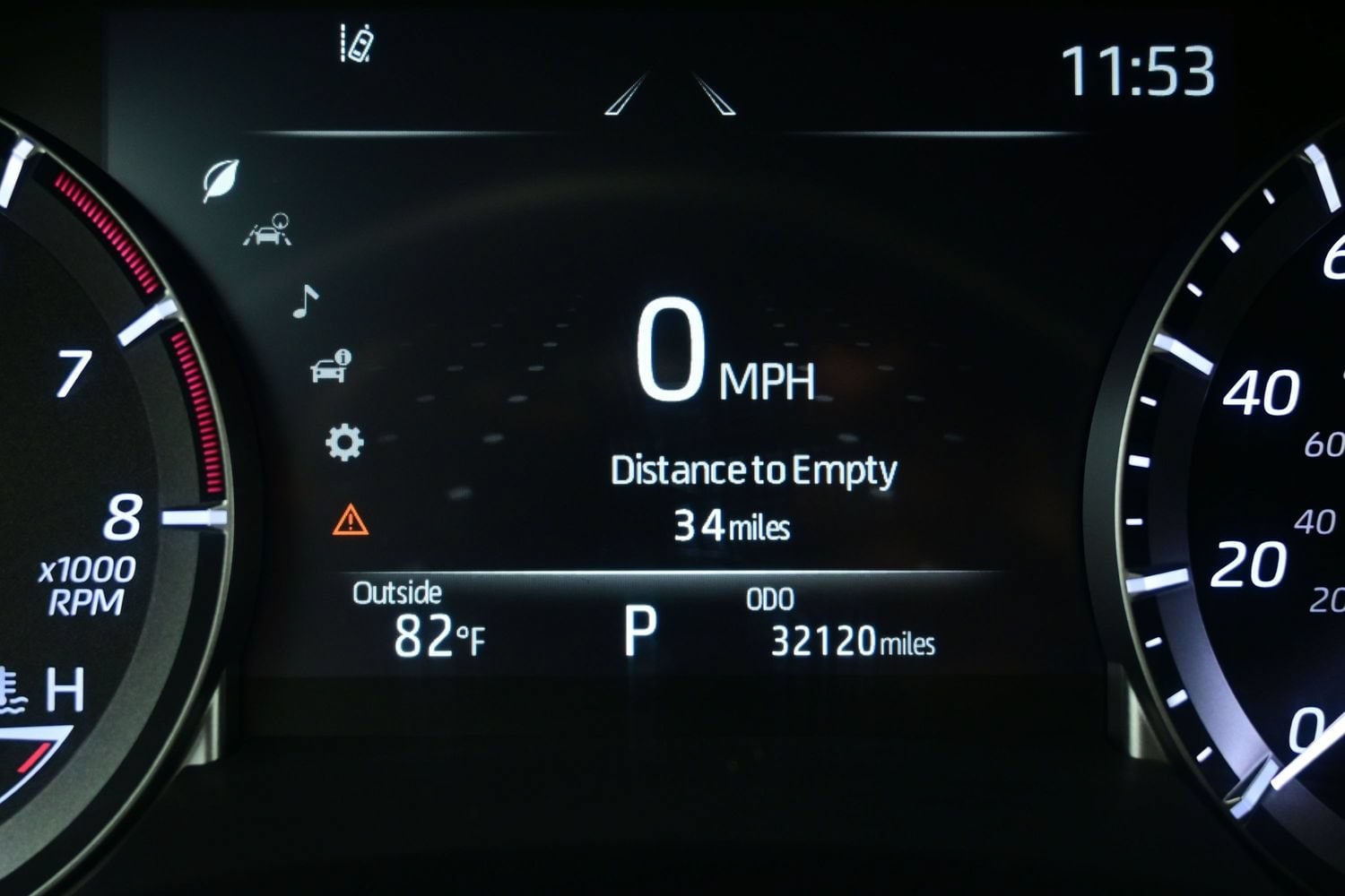 2024 Toyota Highlander LE - Photo 26