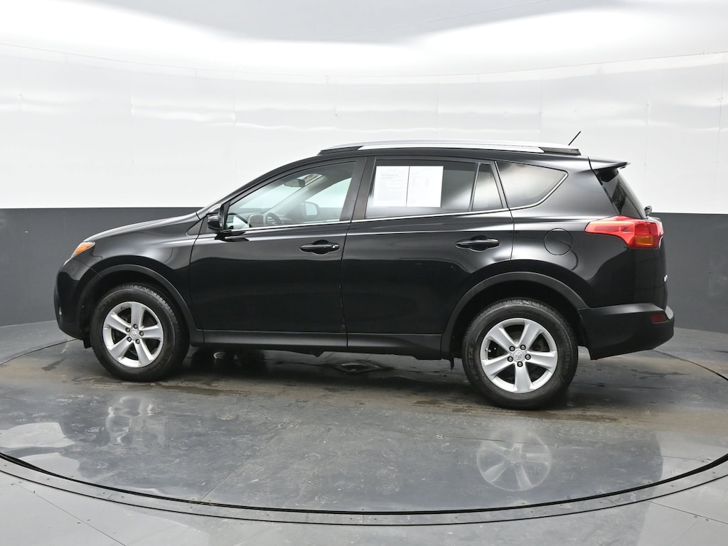 Used 2013 Toyota RAV4 XLE SUV