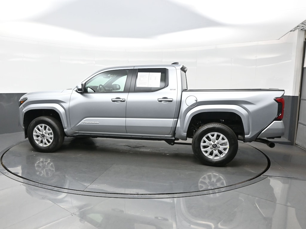 Used 2025 Toyota Tacoma SR5 Truck Double Cab