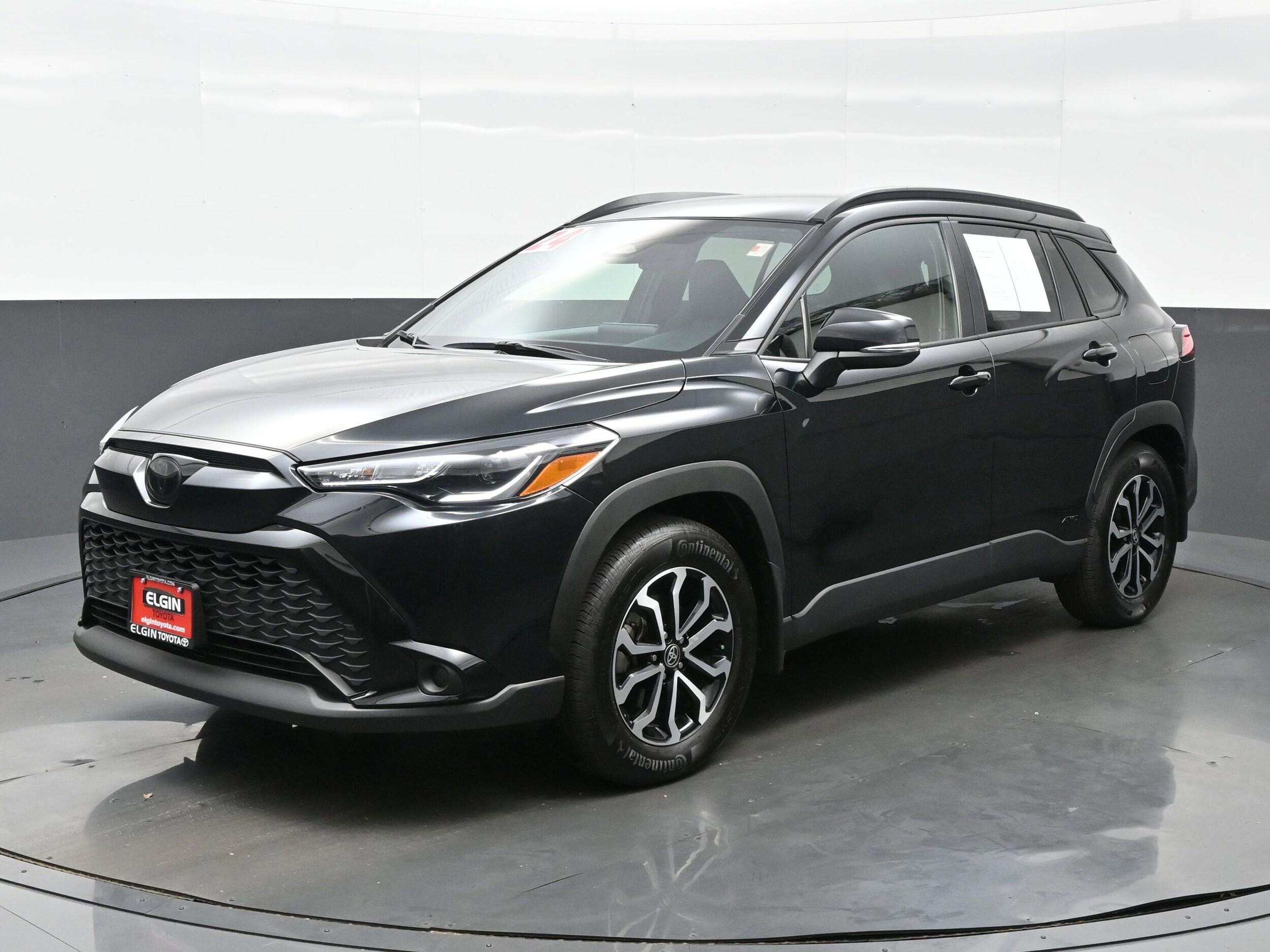 2024 Toyota Corolla Hybrid SE photo 2
