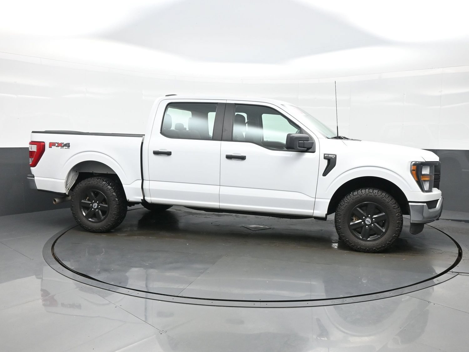 2023 Ford F-150 XL - Photo 7
