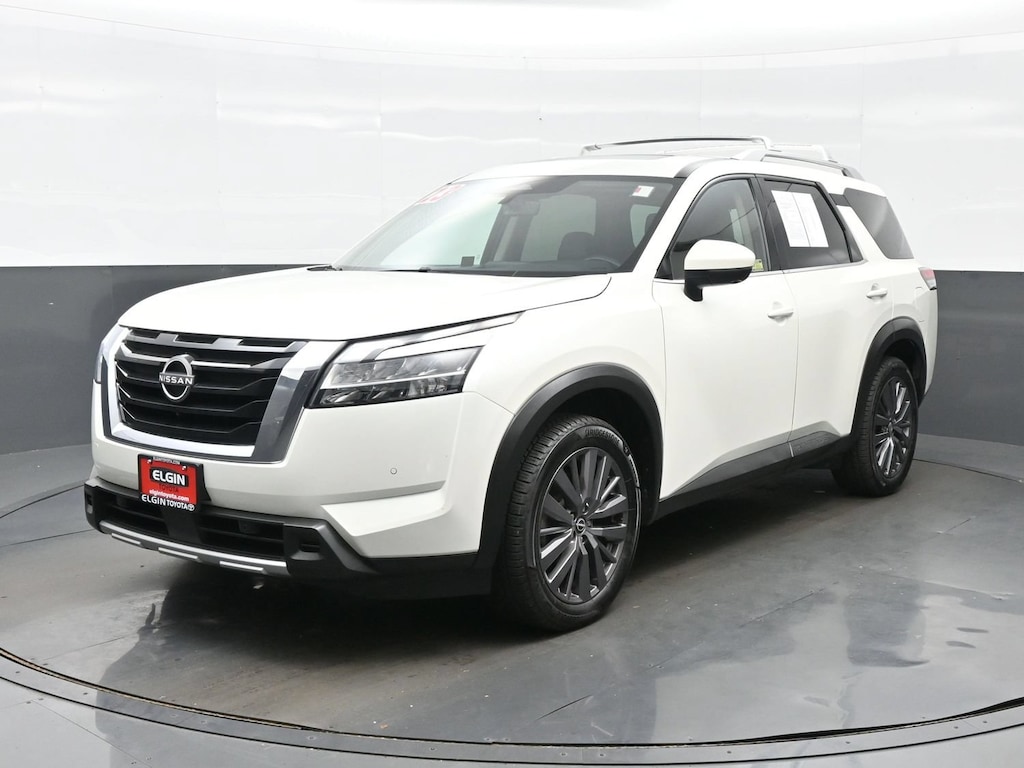 Used 2023 Nissan Pathfinder SL SUV