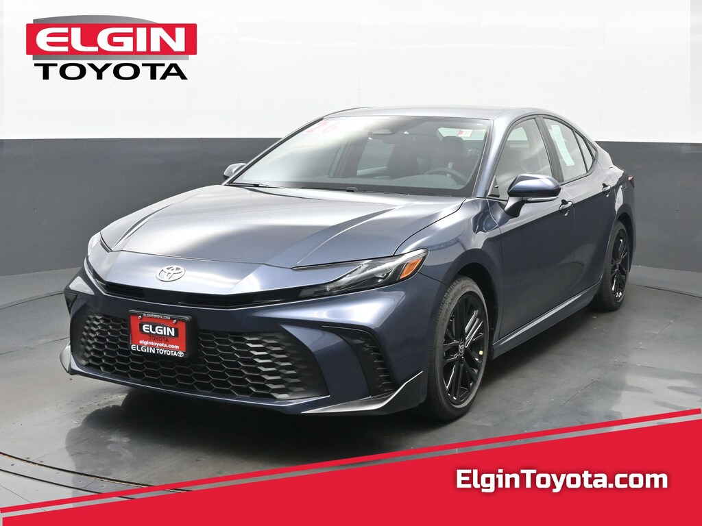Used 2026 Toyota Camry SE Sedan