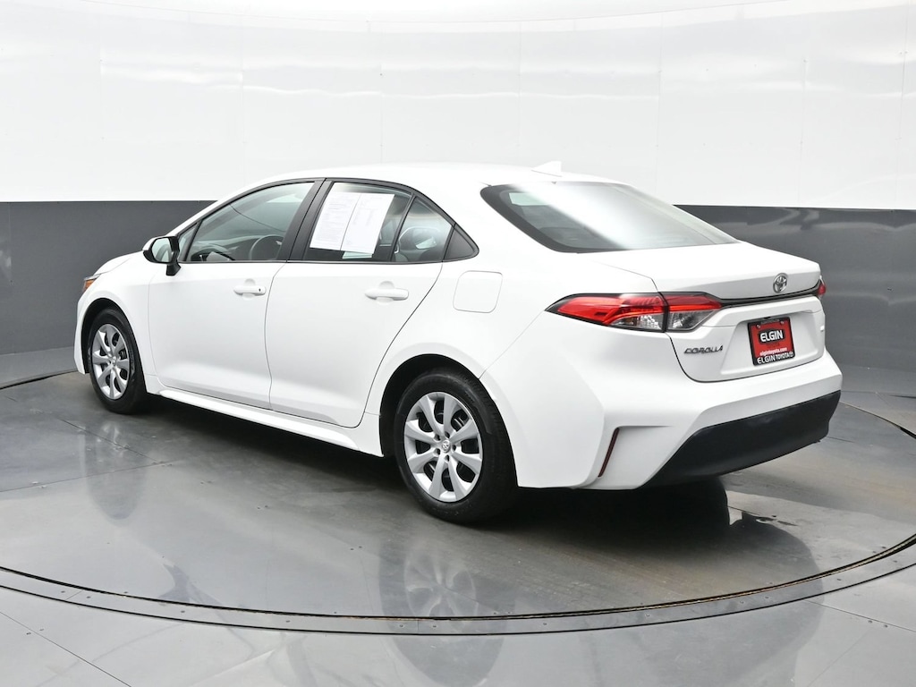 Used 2024 Toyota Corolla LE Sedan