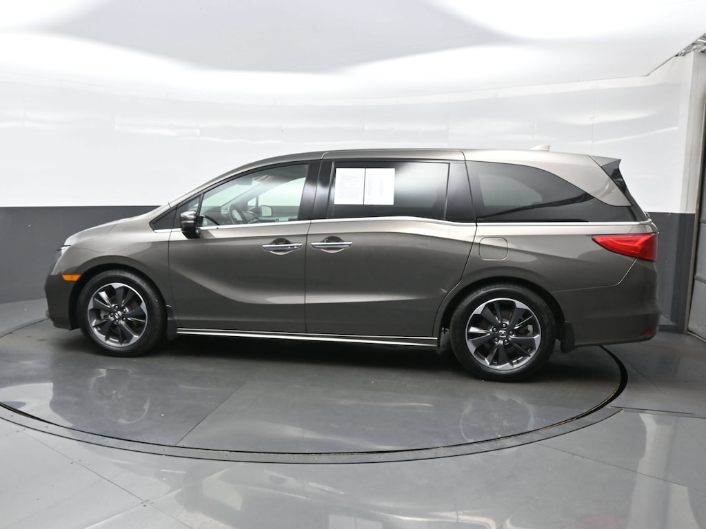 Used 2022 Honda Odyssey Elite Van