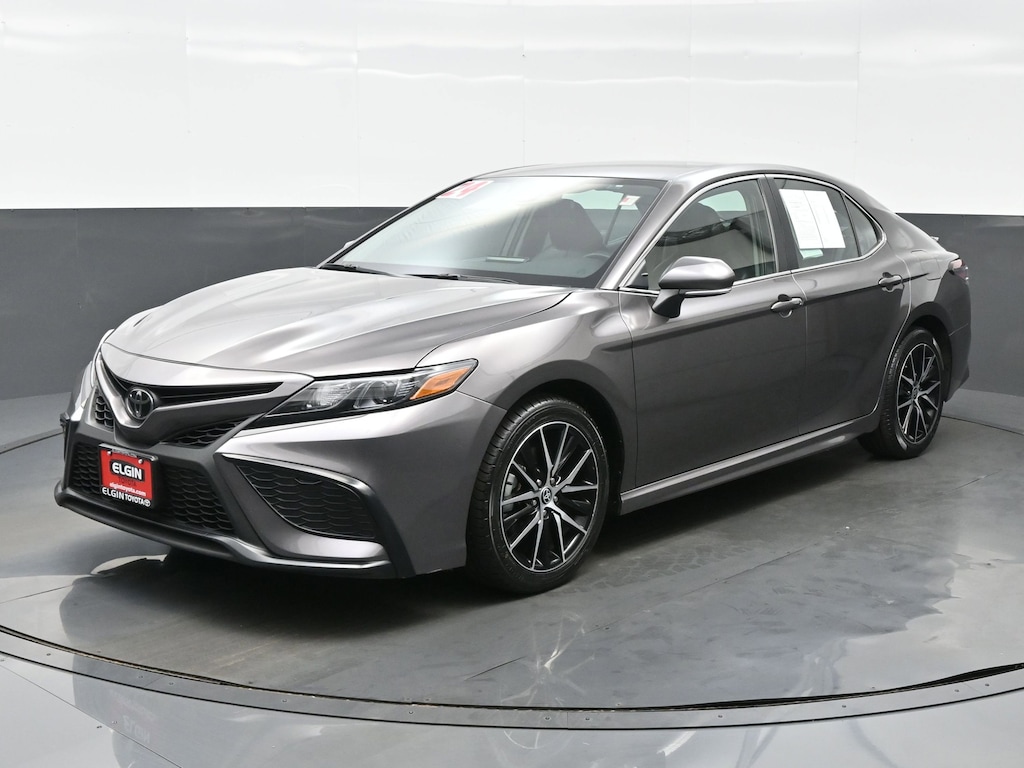 Used 2024 Toyota Camry SE Sedan