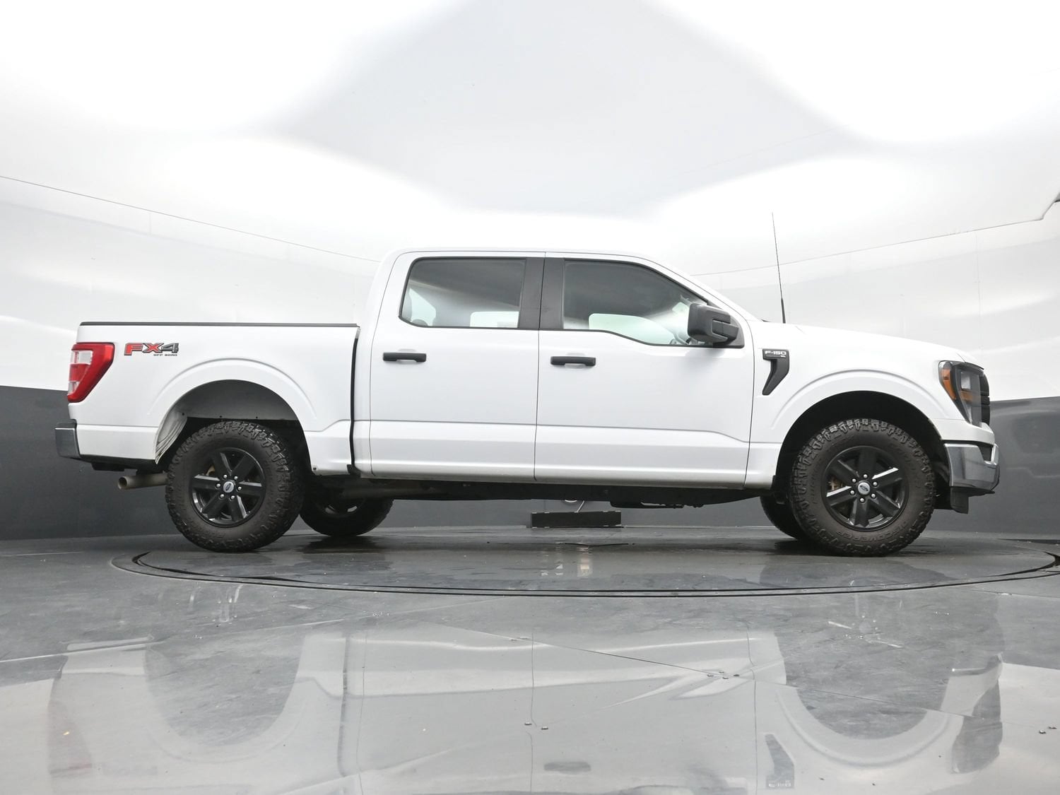 2023 Ford F-150 XL - Photo 30