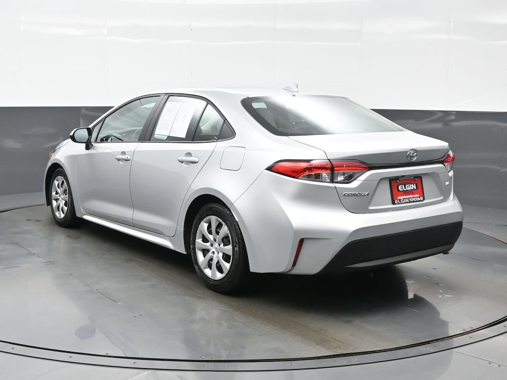 Used 2025 Toyota Corolla LE Sedan