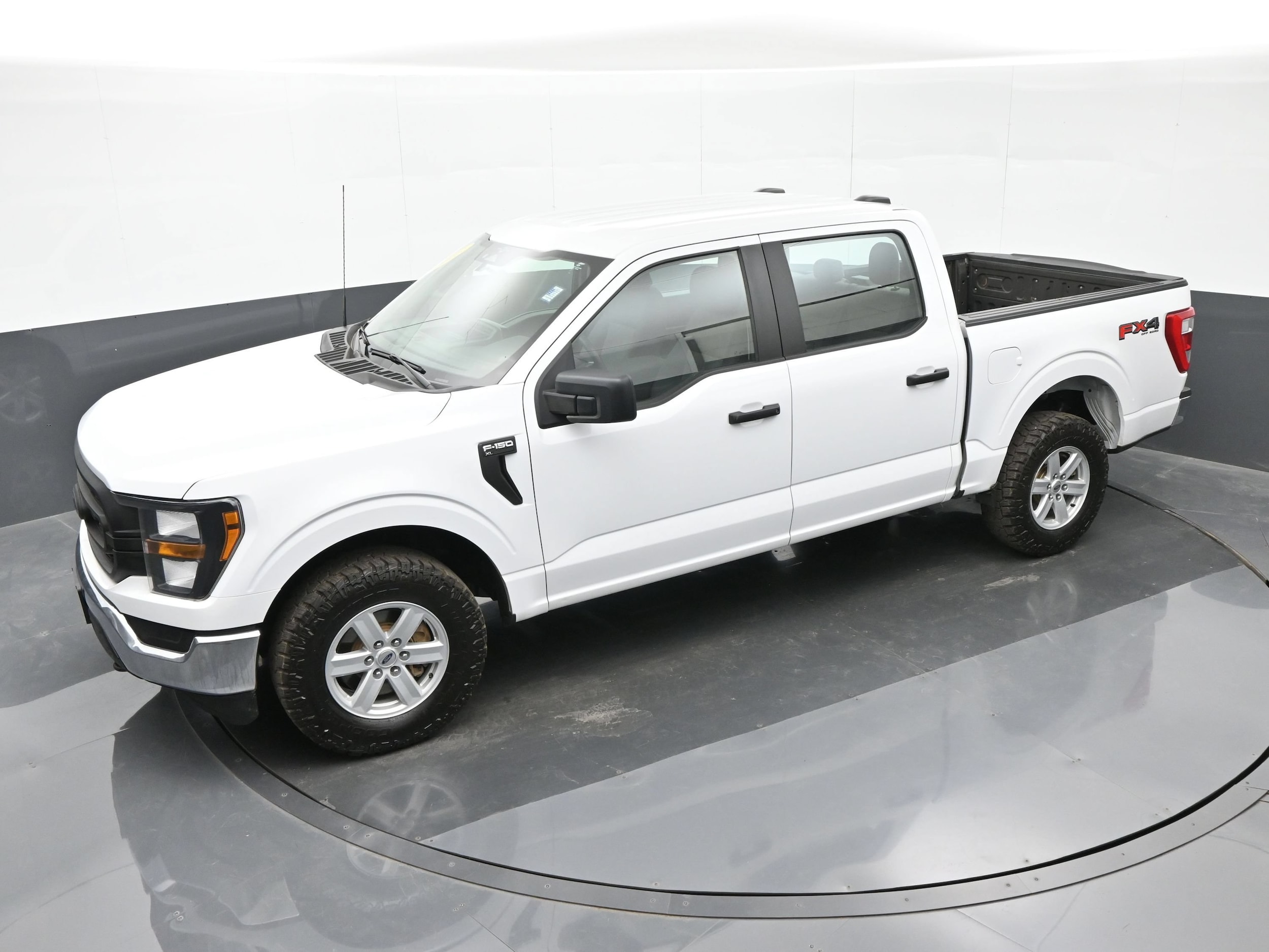 2023 Ford F-150 XL - Photo 39