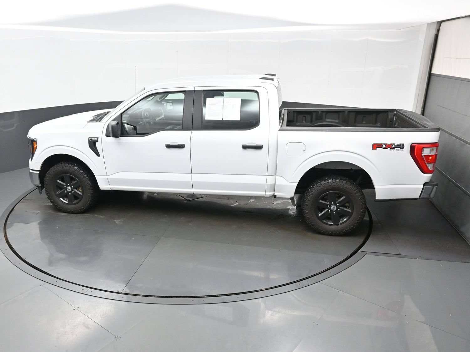 2023 Ford F-150 XL - Photo 34