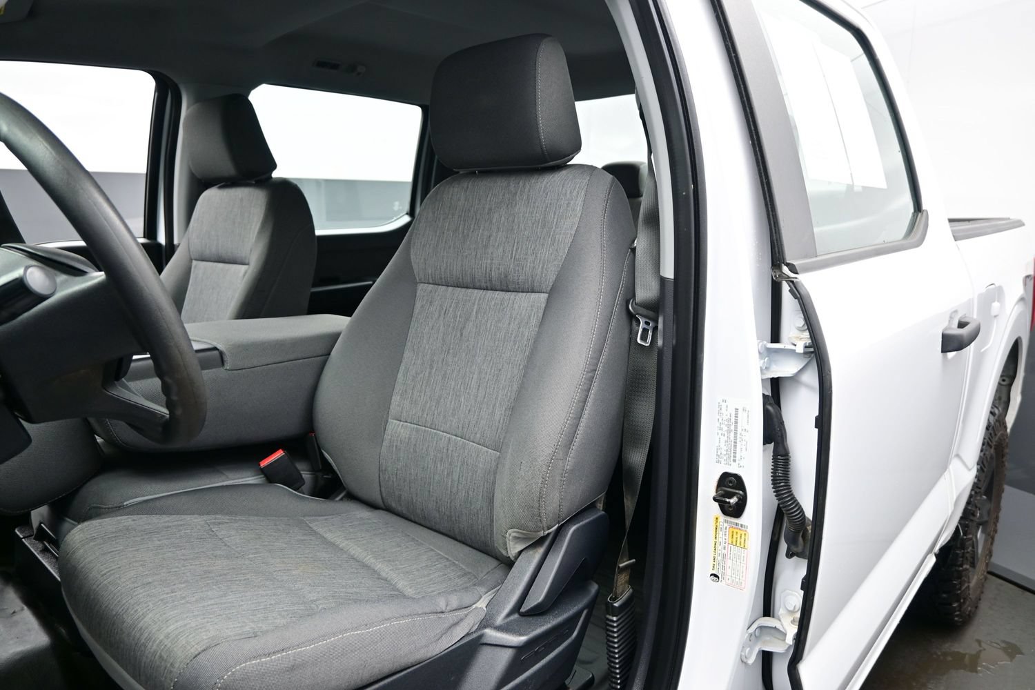 2023 Ford F-150 XL - Photo 10