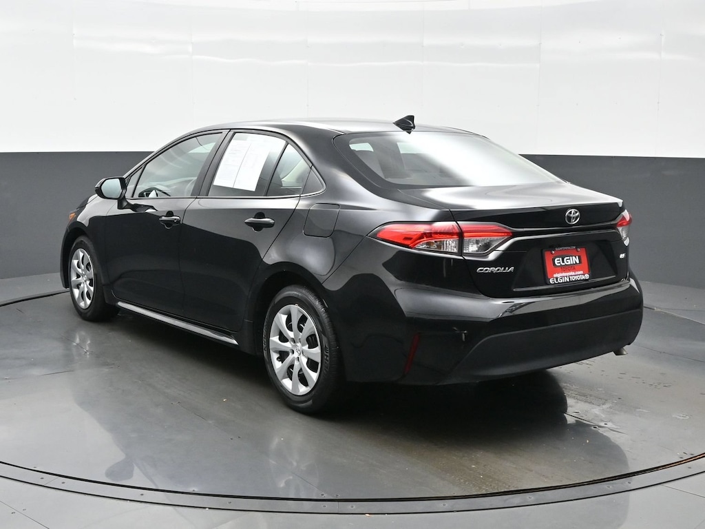 Used 2025 Toyota Corolla LE Sedan