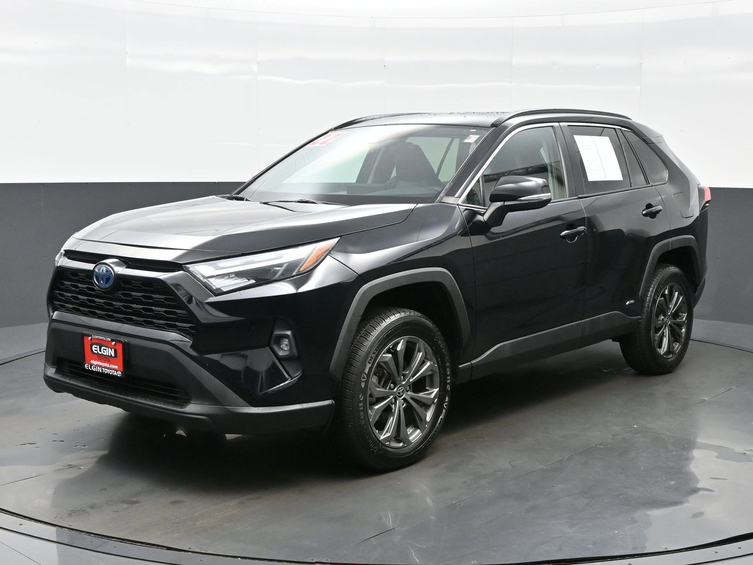 Used 2022 Toyota RAV4 XLE Premium with VIN 4T3B6RFV8NU066619 for sale in Streamwood, IL