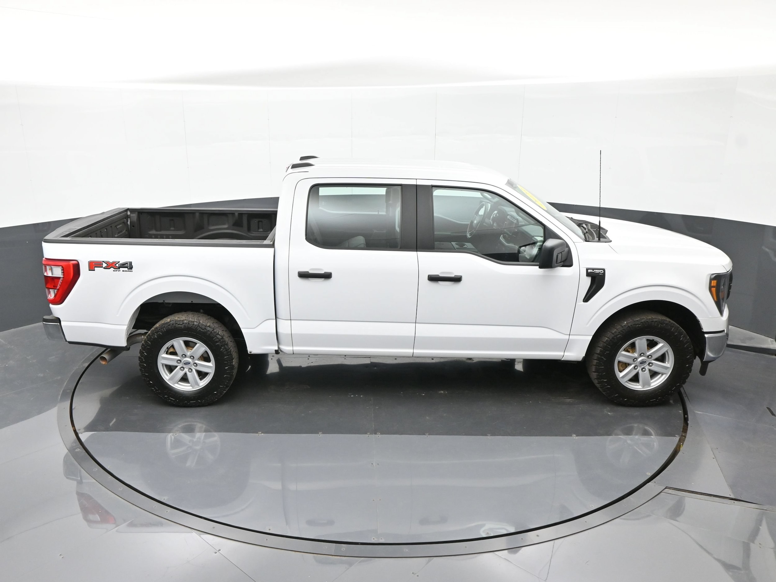 2023 Ford F-150 XL - Photo 44