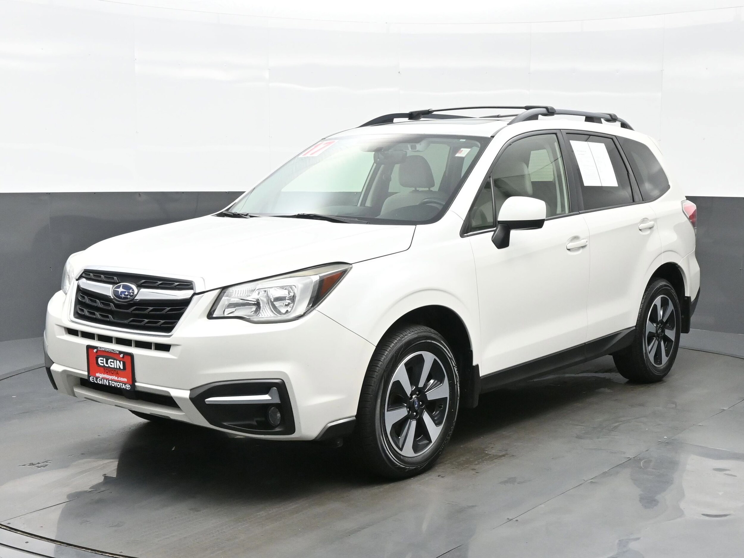 Used 2017 Subaru Forester Premium with VIN JF2SJAGC8HH565154 for sale in Streamwood, IL