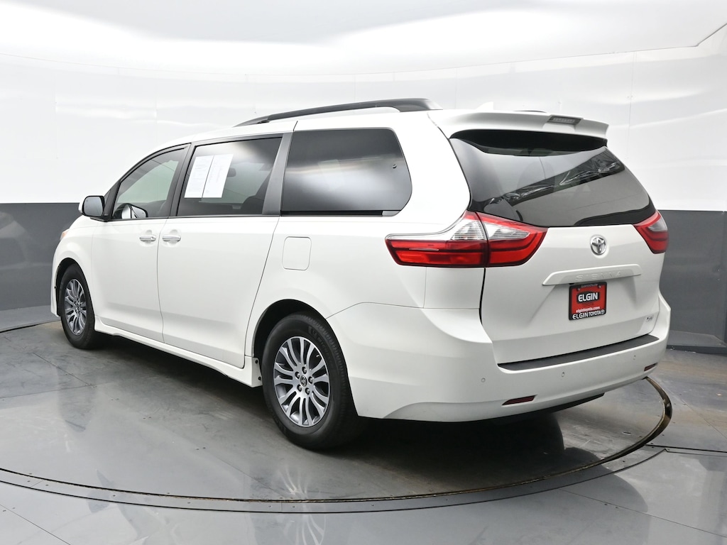 Used 2020 Toyota Sienna XLE Van
