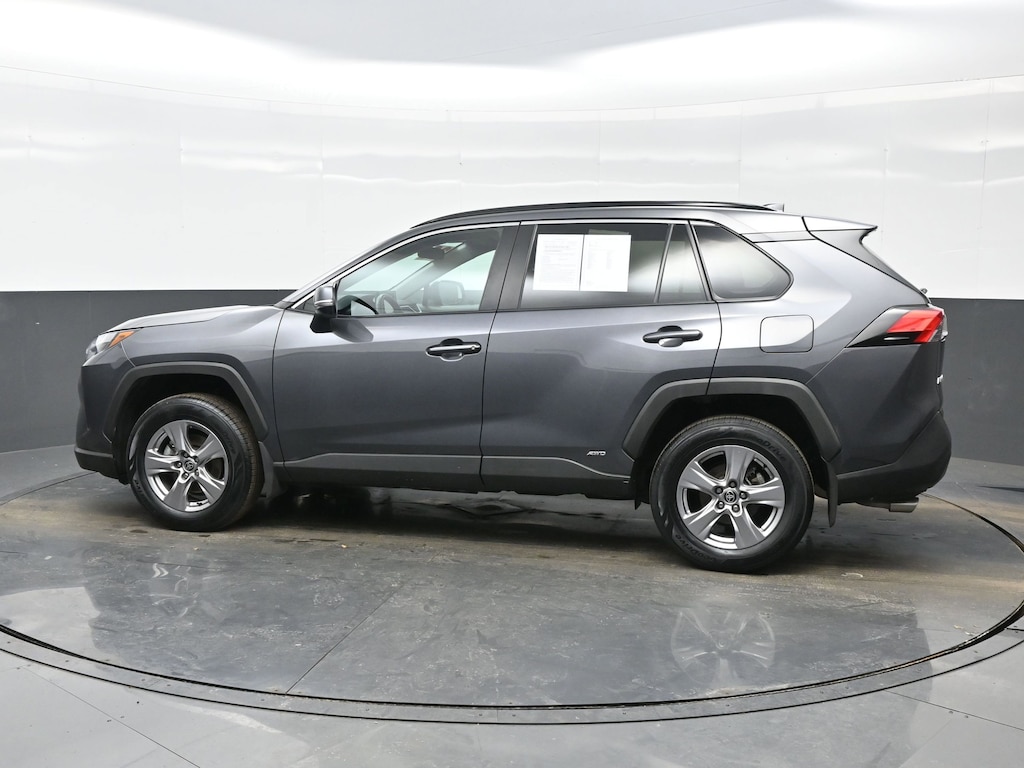 Used 2022 Toyota RAV4 Hybrid XLE SUV