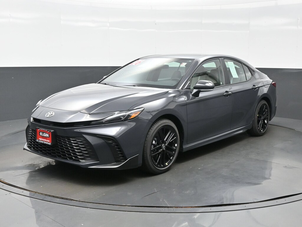 Used 2026 Toyota Camry SE Sedan