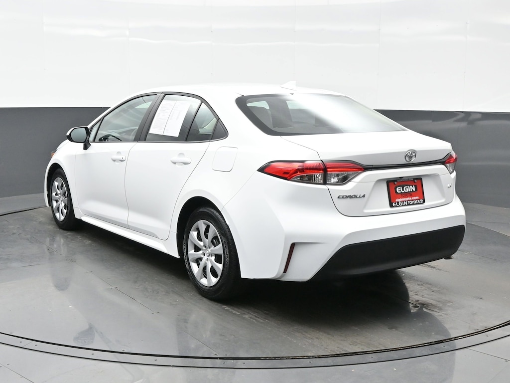 Used 2024 Toyota Corolla LE Sedan