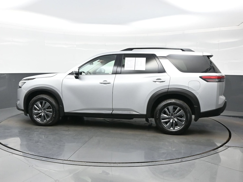 Used 2023 Nissan Pathfinder SV SUV
