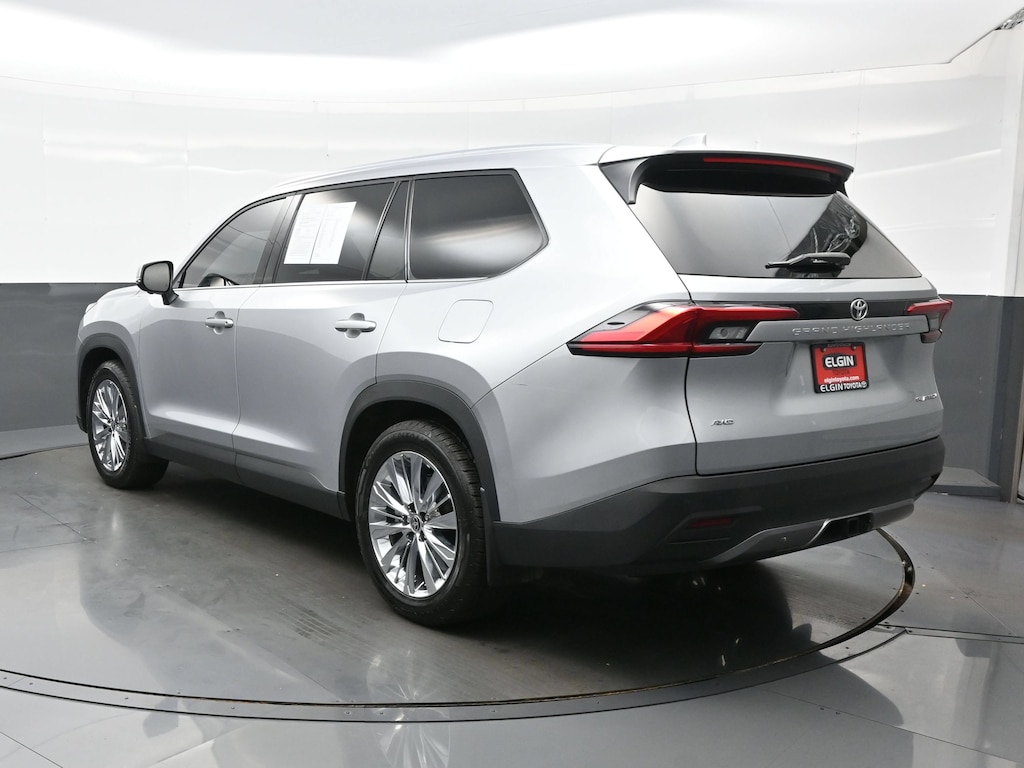 Used 2024 Toyota Grand Highlander Platinum SUV