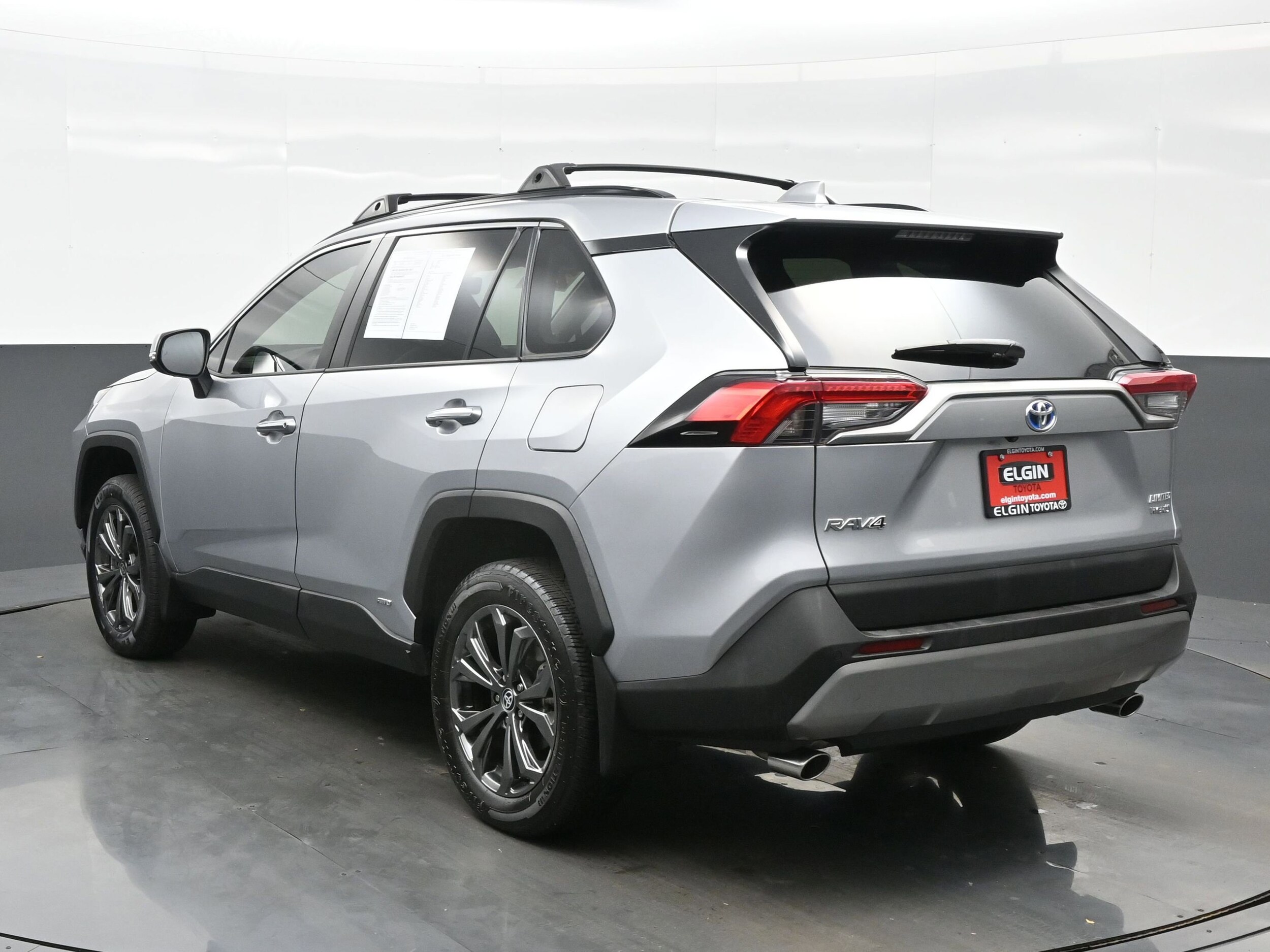 2023 Toyota RAV4 Hybrid Limited photo 4