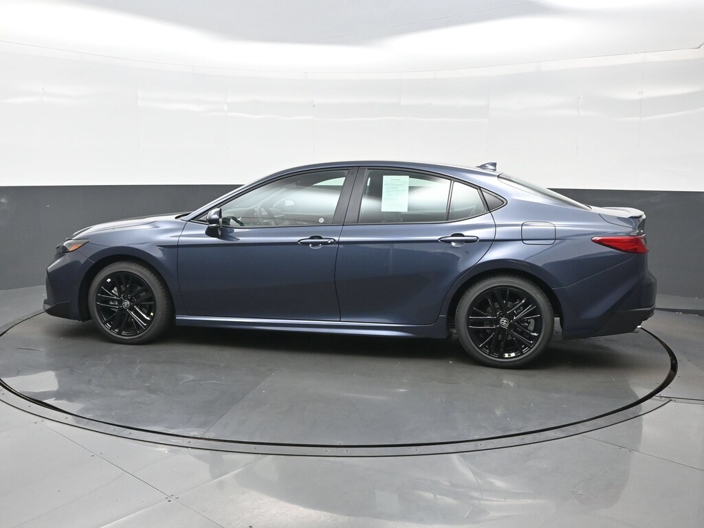 Used 2026 Toyota Camry SE Sedan