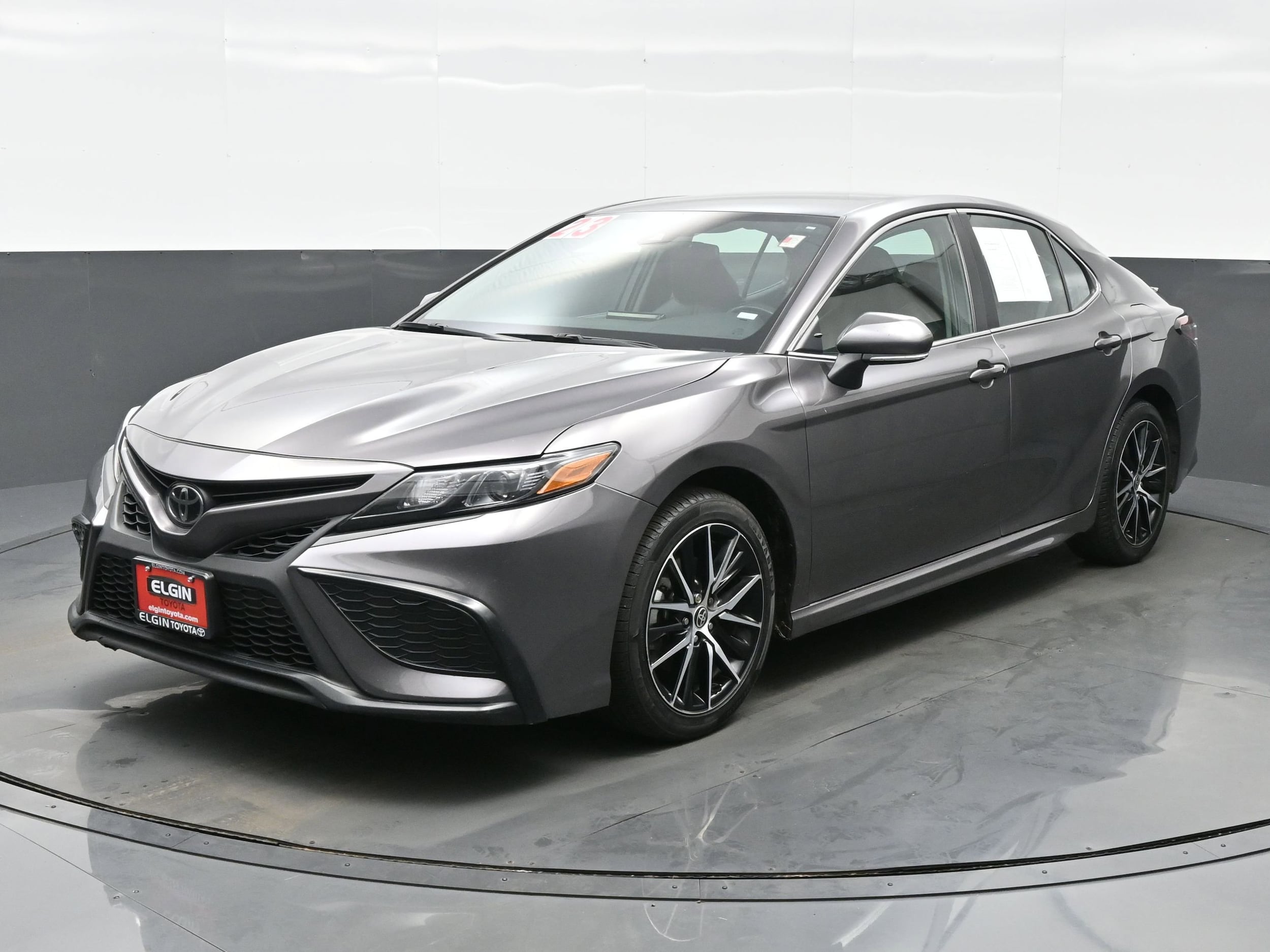 Used 2023 Toyota Camry SE with VIN 4T1G11AK2PU751276 for sale in Streamwood, IL