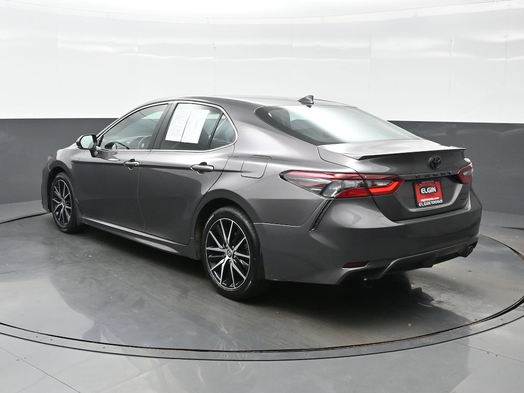 Used 2023 Toyota Camry SE Sedan