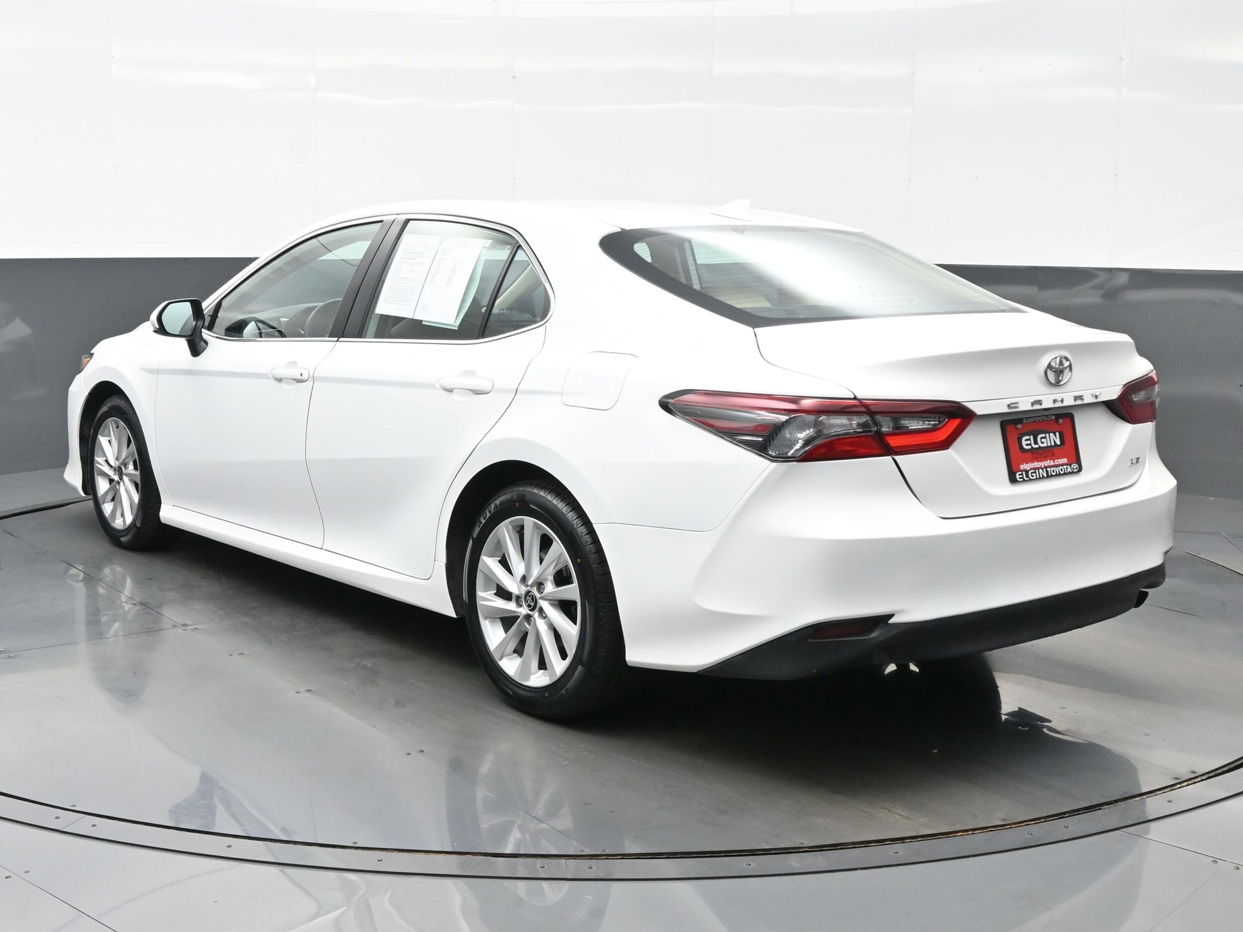 2024 Toyota Camry LE photo 4