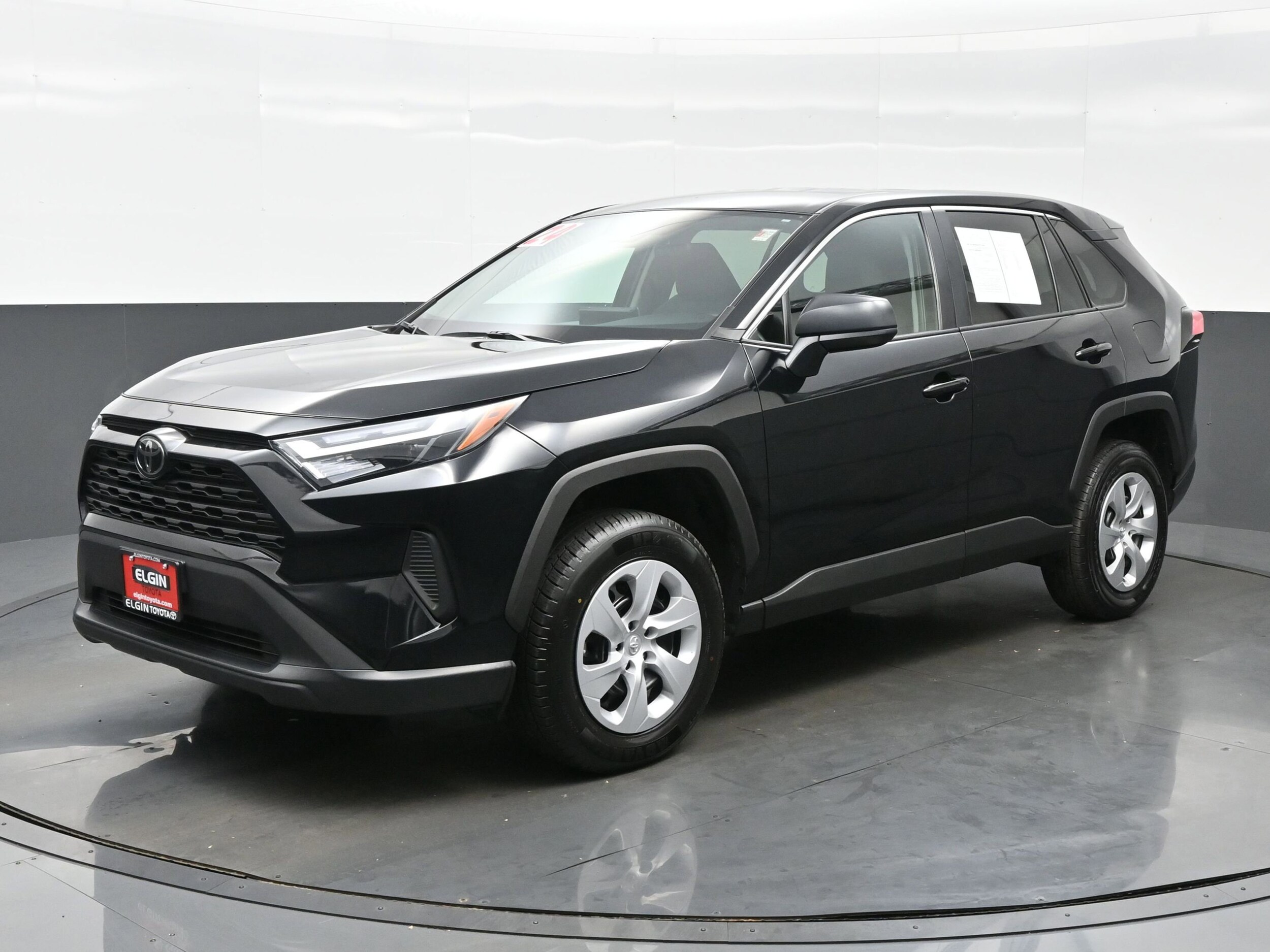2024 Toyota RAV4 LE photo 2