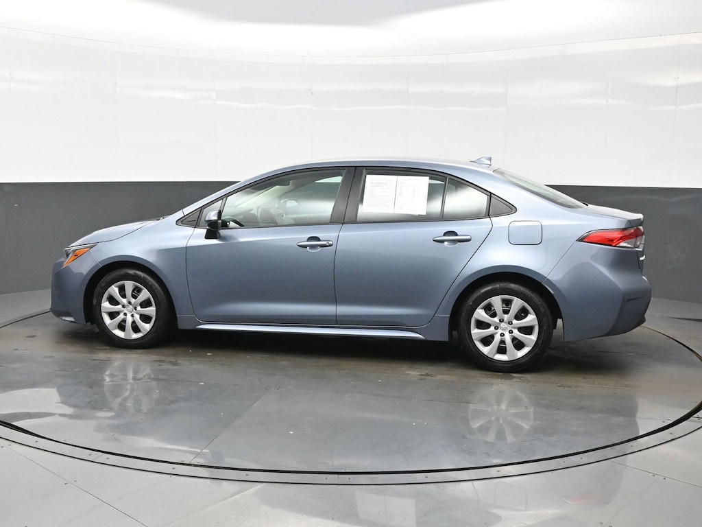 Used 2024 Toyota Corolla LE Sedan