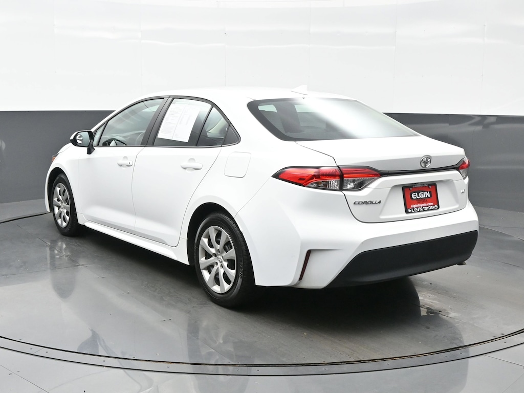 Used 2024 Toyota Corolla LE Sedan