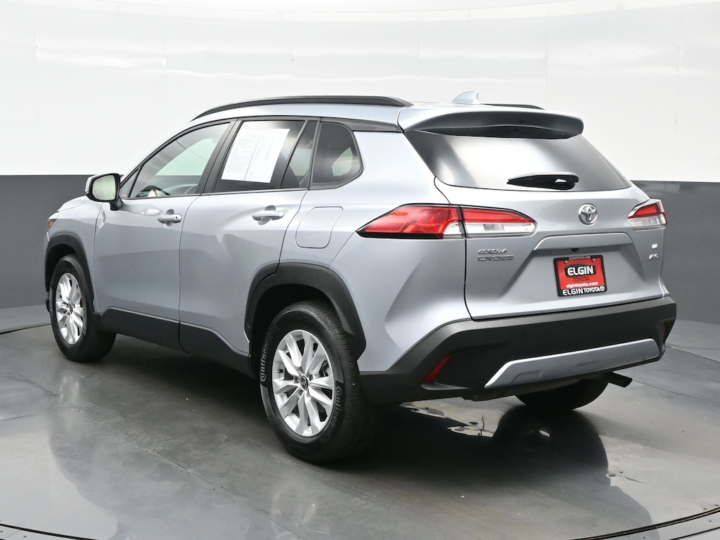 Used 2024 Toyota Corolla Cross LE SUV