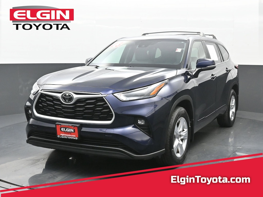 Used 2023 Toyota Highlander LE SUV