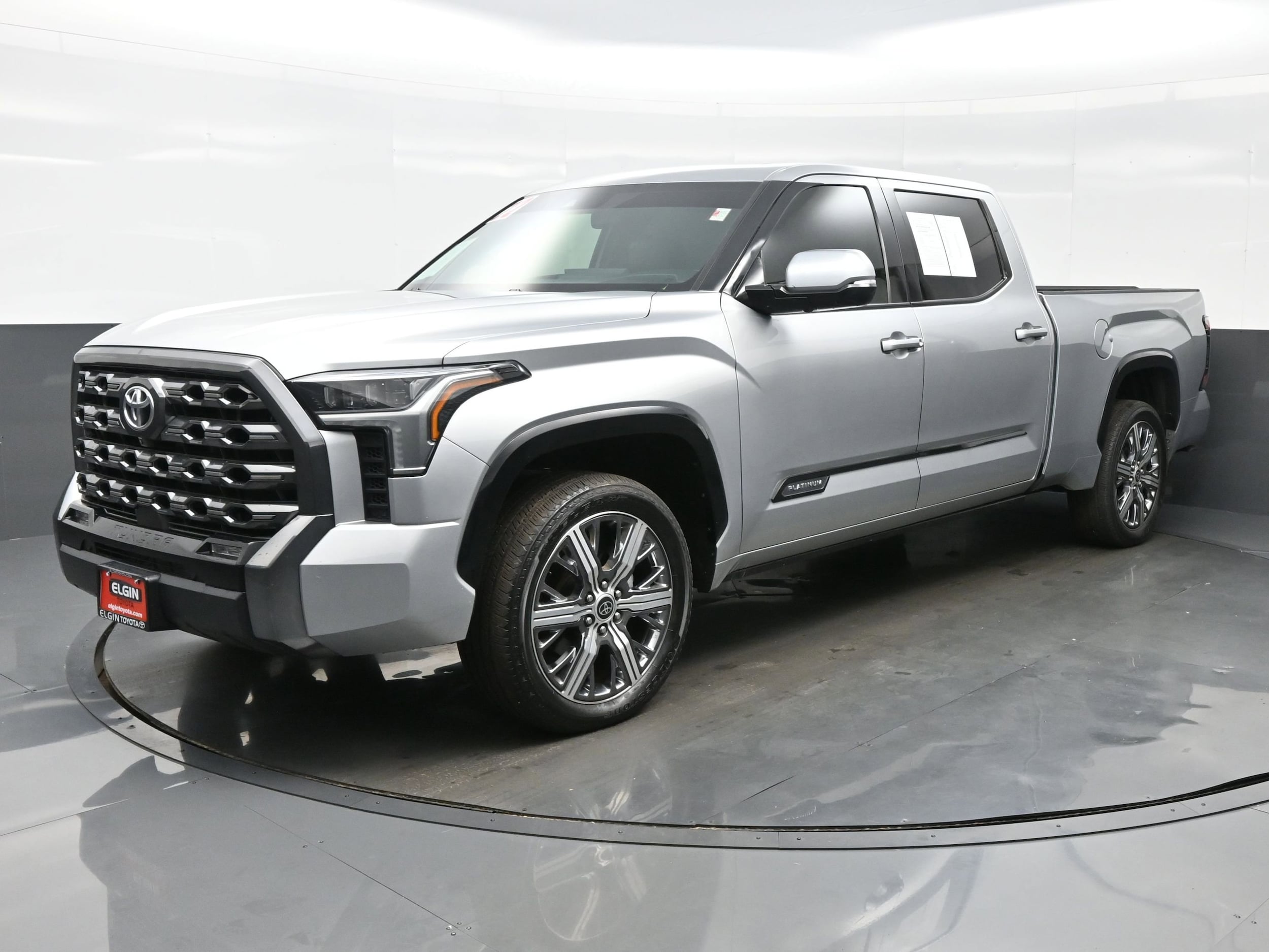 Used 2022 Toyota Tundra Platinum with VIN 5TFNA5EC6NX003597 for sale in Streamwood, IL