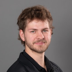 Staff member Chris Kaczowka from ID_b965b523ac69