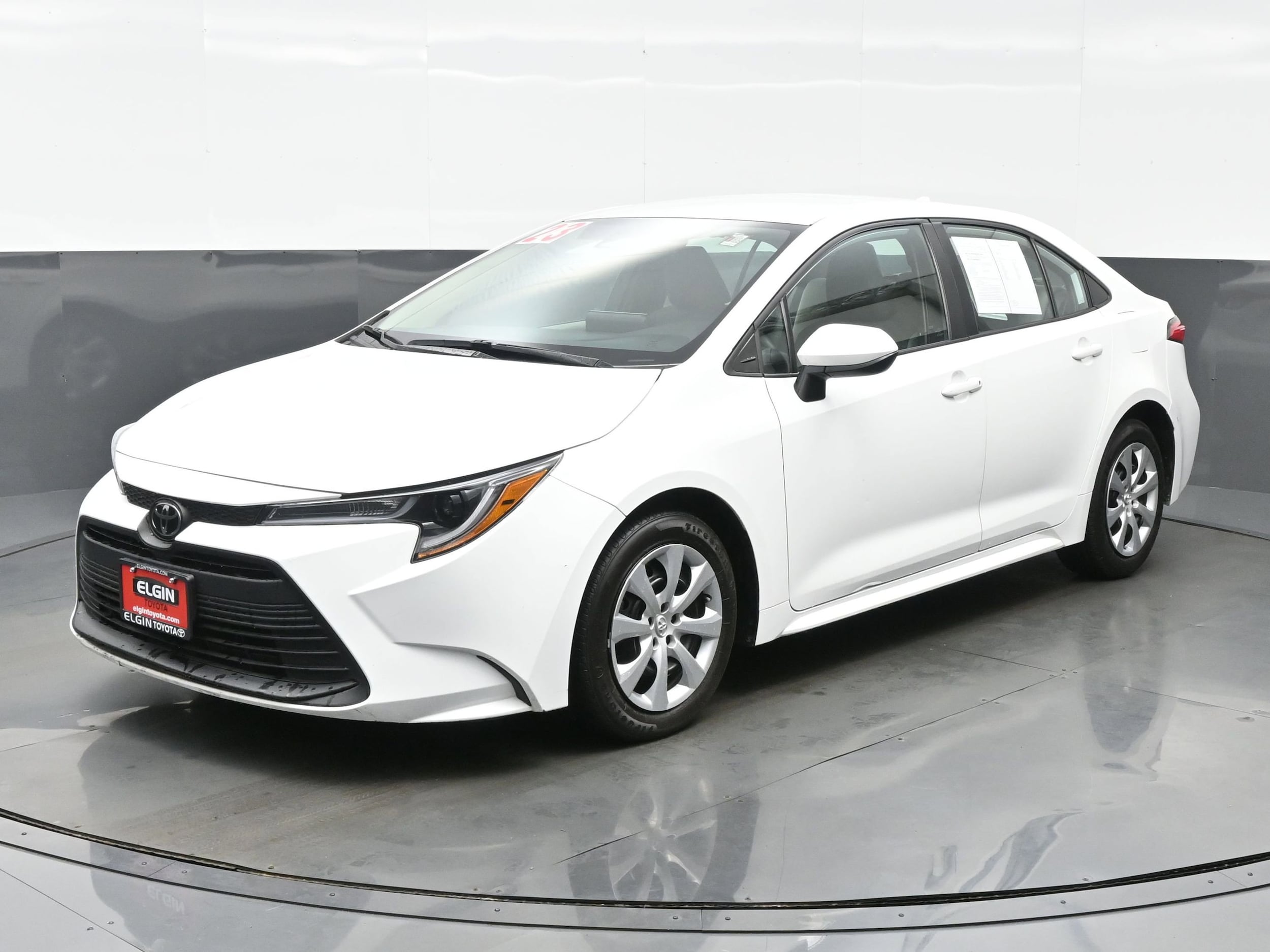 Used 2023 Toyota Corolla LE with VIN 5YFB4MDEXPP043190 for sale in Streamwood, IL
