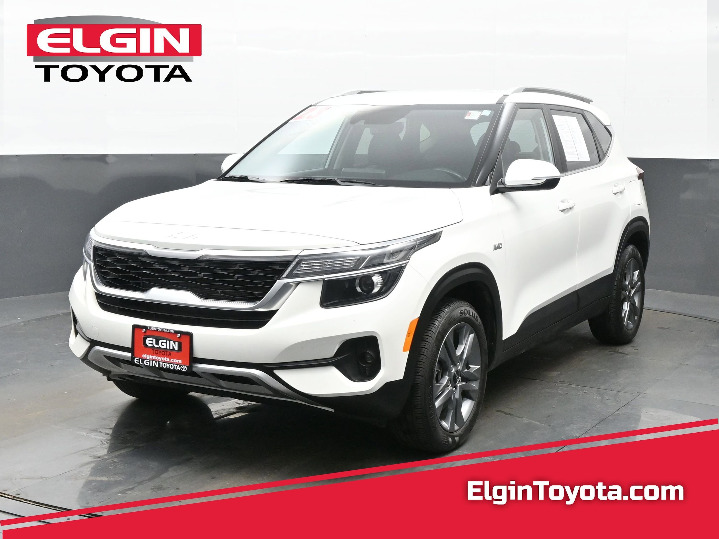 2023 Kia Seltos S's photo